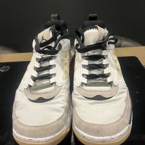 Nike Air Jordan MAX-200 , size Y6.5 White/black/red/gray